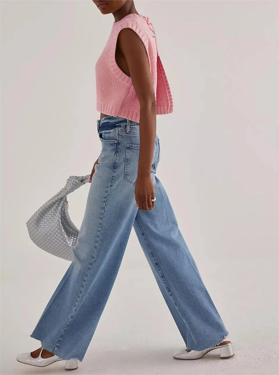 BAIGRAM Womens Open Back Knit Cropped Sweater Vest Backless Bow Tie Sleeveless Tank Tops Cute Y2k Pullover Tops Trendy