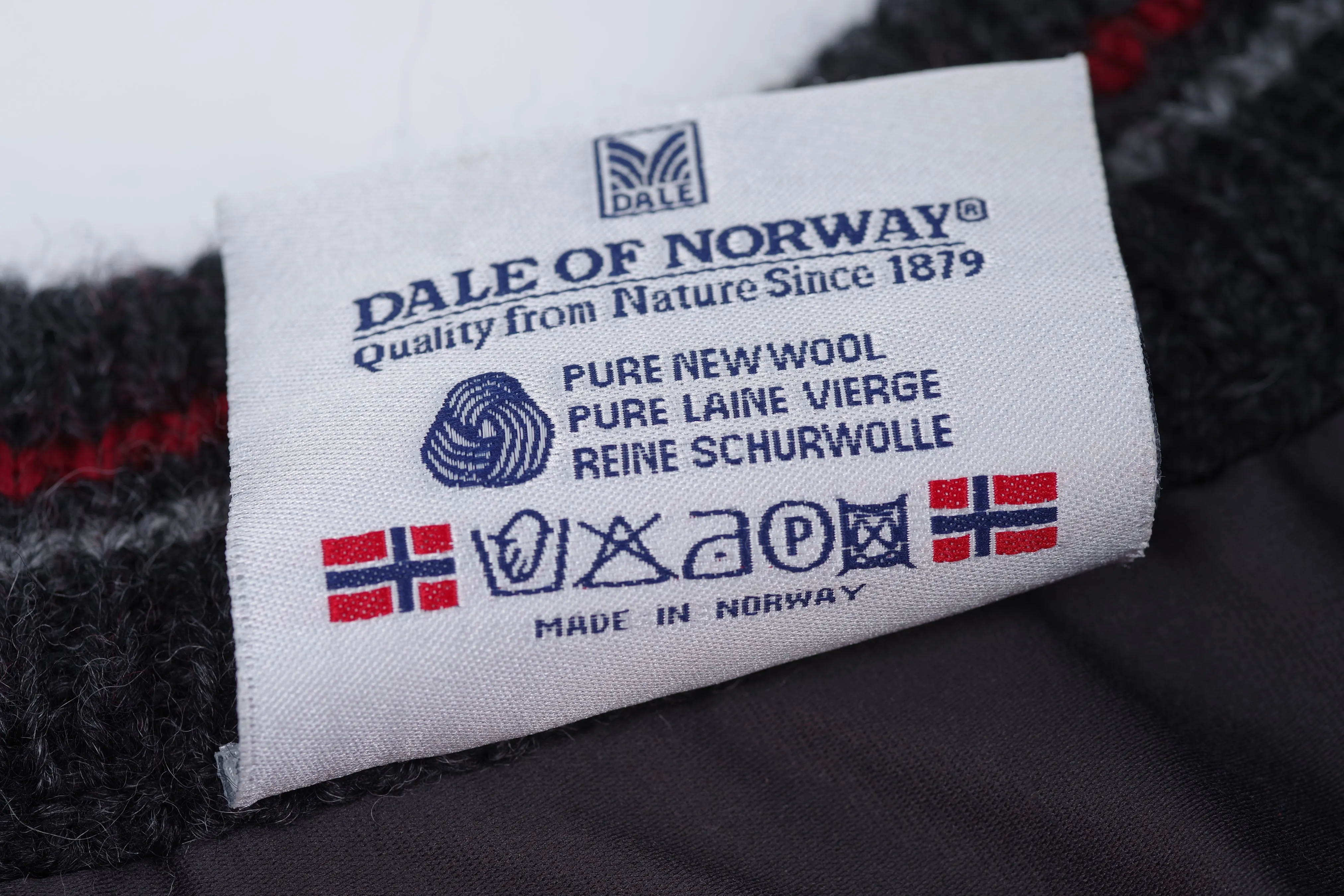 Dale Of Norway Zip Neck Wind Stopper Gray Wool Sweater, Men's M