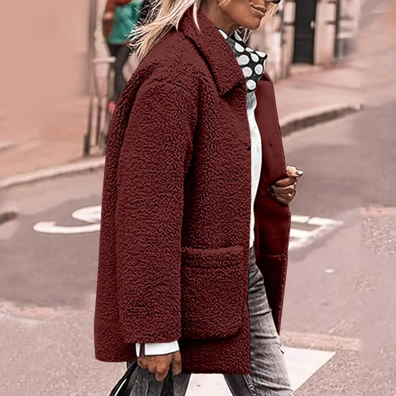 Fuzzy Fleece Jacket for Women Plus Size Button Down Lapel Sherpa Coats with Pocket Fluffy Winter Outerwear Warm Coat