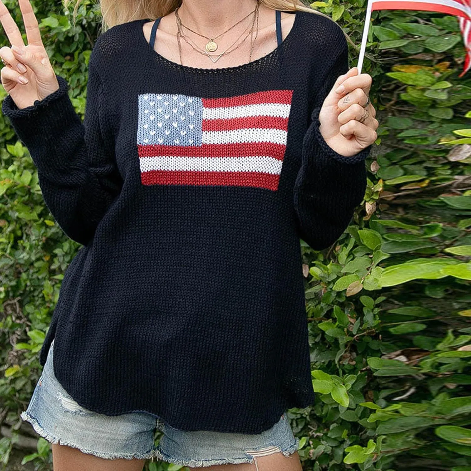 Karwuiio Women's Flag Pattern Long Sleeve Crew Neck Sweater Casual Loose 4th of July Pullover Sweater