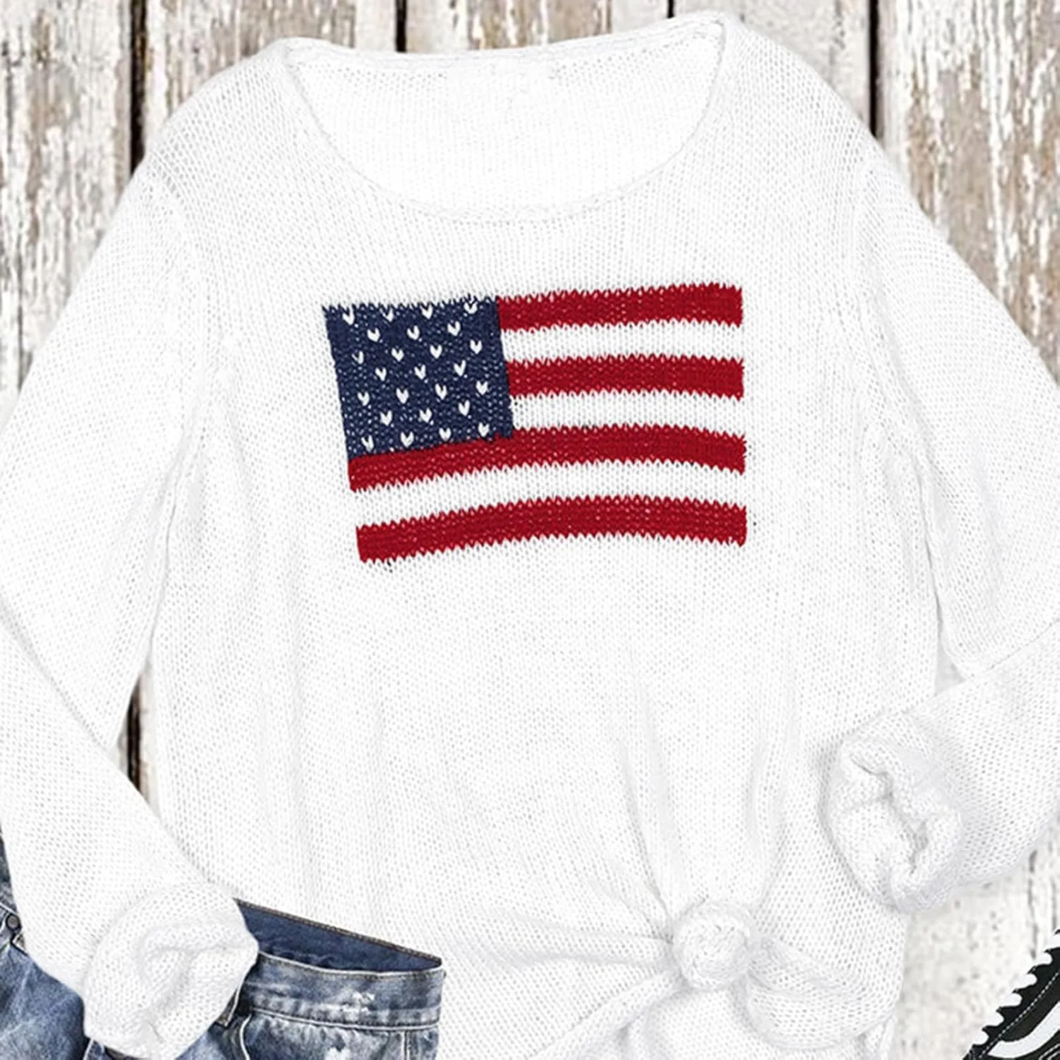Karwuiio Women's Flag Pattern Long Sleeve Crew Neck Sweater Casual Loose 4th of July Pullover Sweater