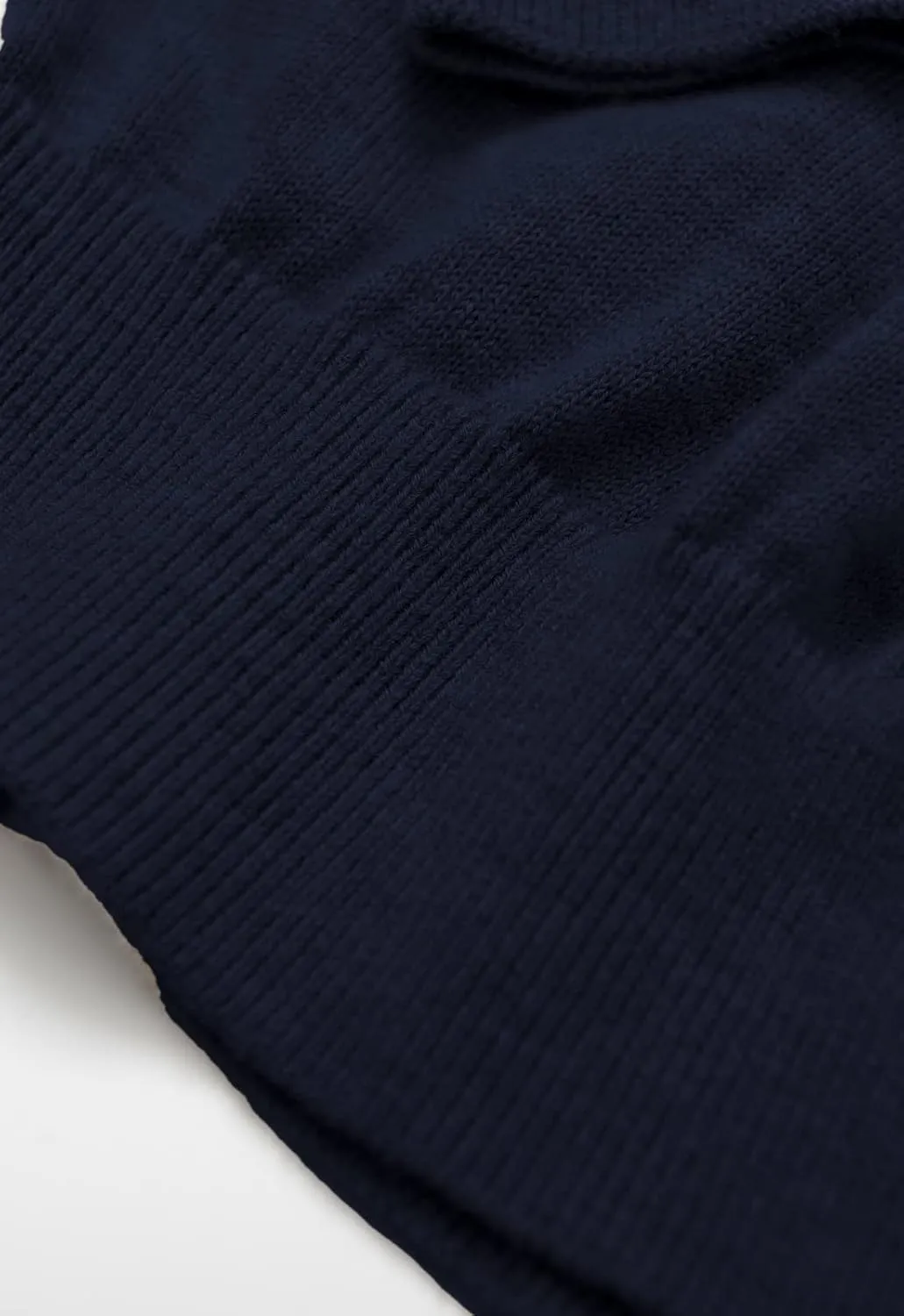 Men's Cardigan Sweater V Neck Casual Soft Long Sleeve Button Down Knitted Winter Sweater