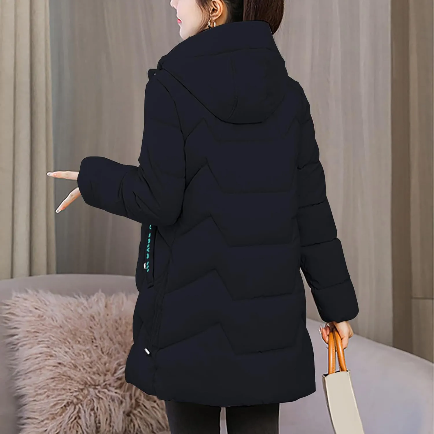 YRAETENM Womens Puffer Jacket Warm Long Zip up Hooded down Coats Heavyweight Quilted Coat Winter Outerwear with Pockets